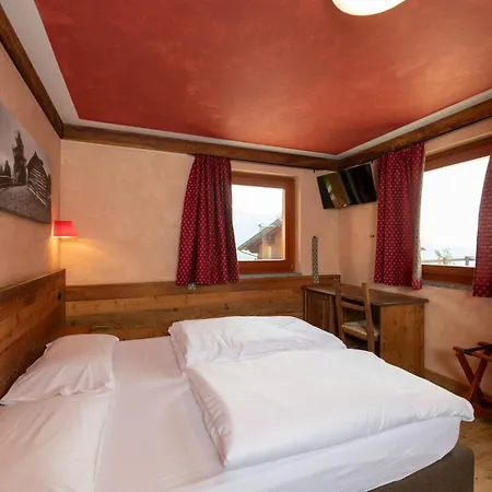 Maison De Leon Aparthotel 3*