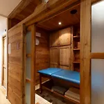 Maison De Leon تورنيون