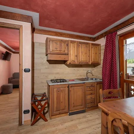 Maison De Leon 3* Торньон